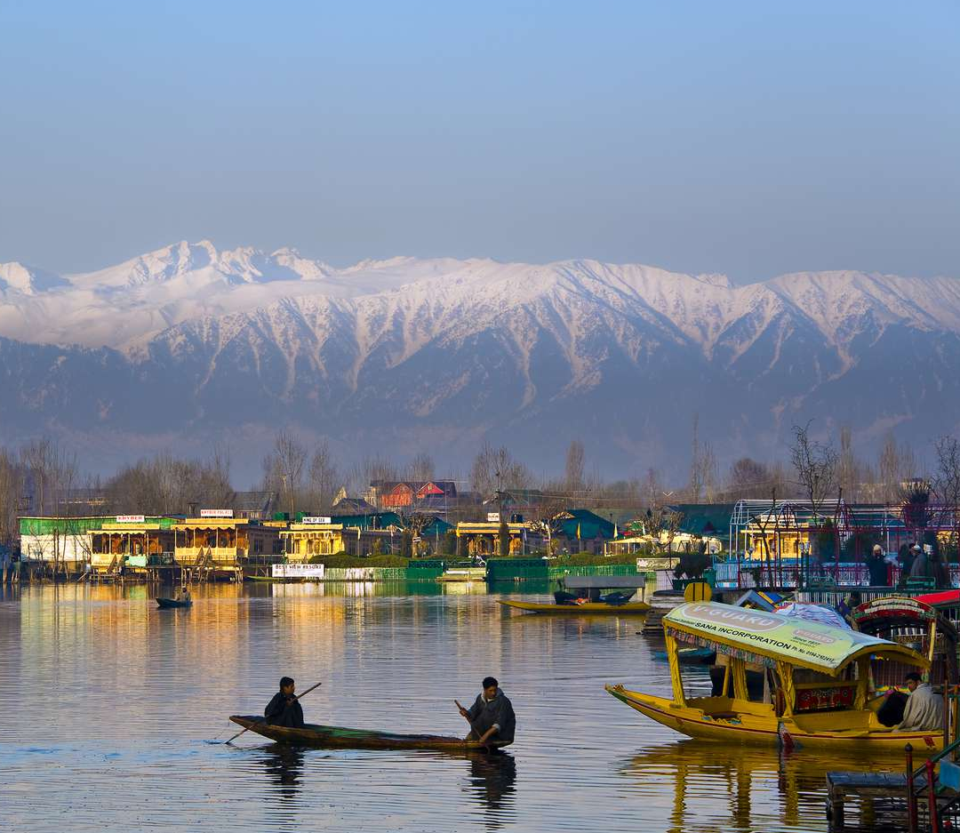 Srinagar Tour Package from Delhi